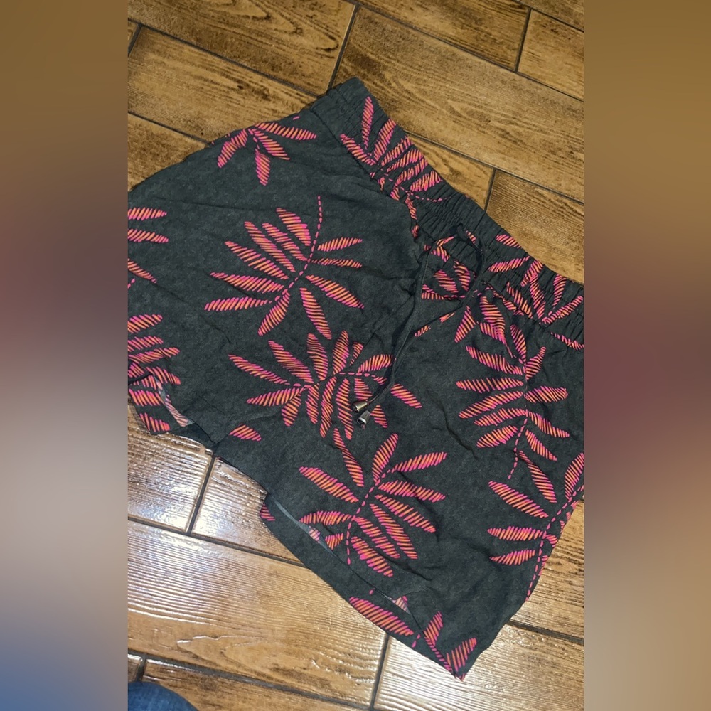 A new day XL
Shorts